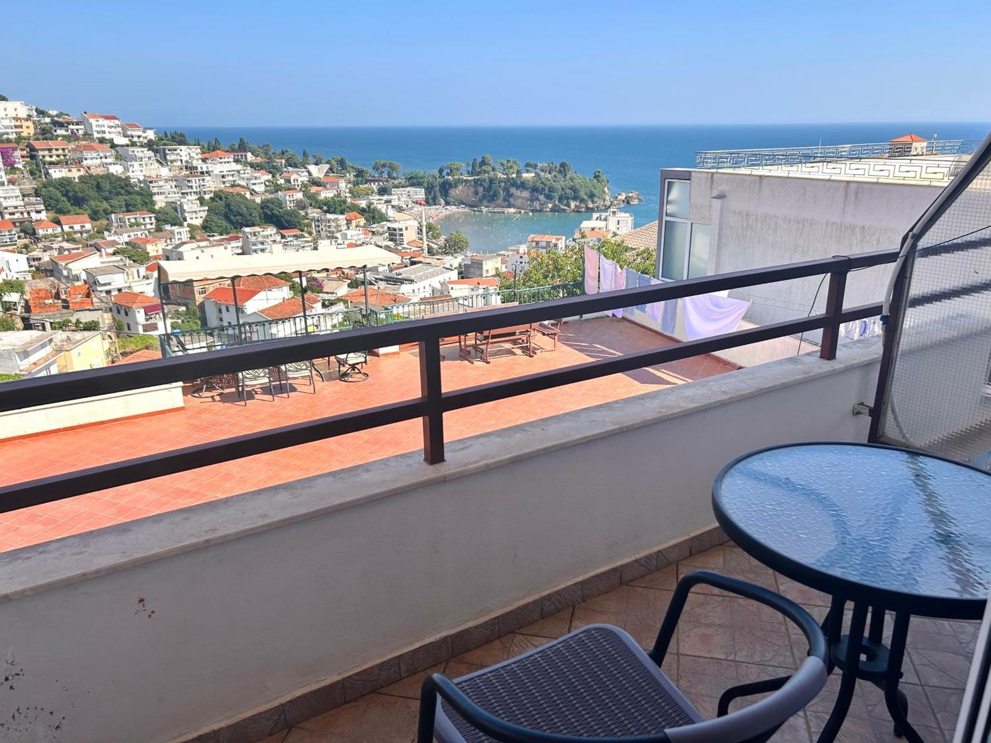 Apartments Aga Ulcinj Exteriör bild