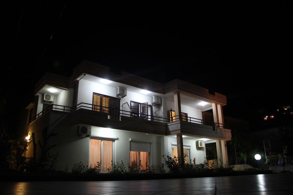 Apartments Aga Ulcinj Exteriör bild