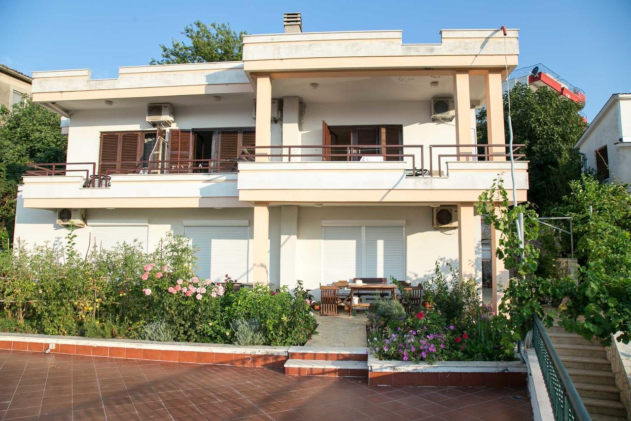 Apartments Aga Ulcinj Exteriör bild
