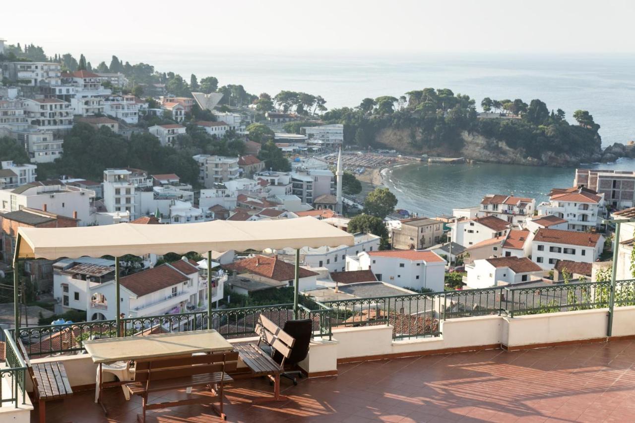 Apartments Aga Ulcinj Exteriör bild